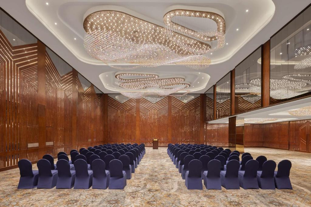 RAMSES HILTON фото 8
