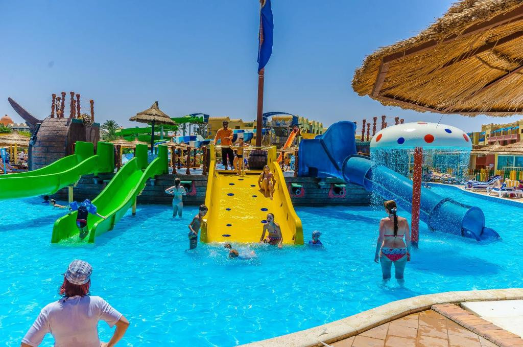 TITANIC BEACH SPA & AQUA PARK фото 7