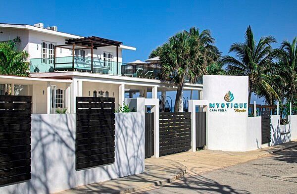 MYSTIQUE CASA PERLA ADULTS ONLY 16+ фото 2