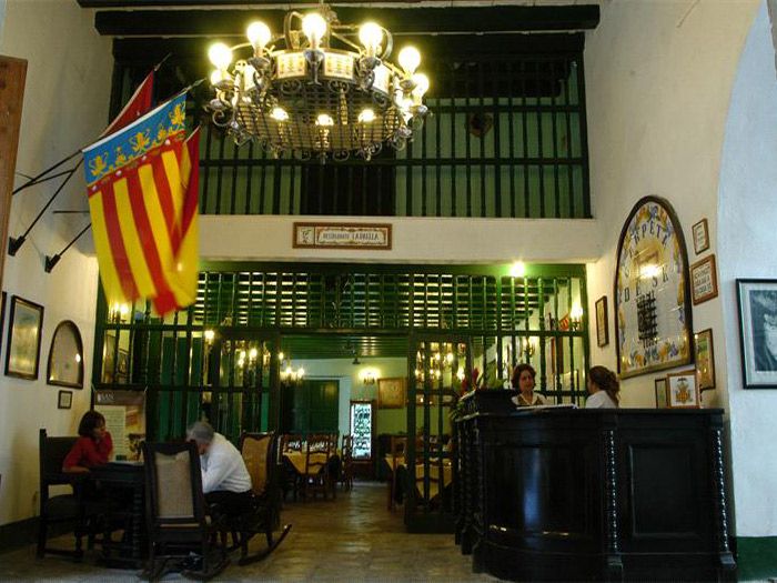 VALENCIA фото 4