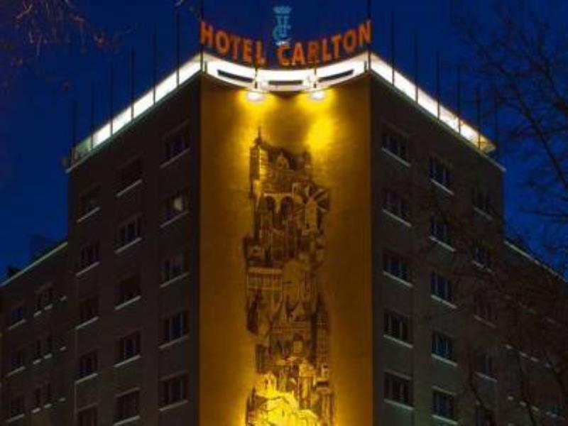 AC CARLTON MADRID