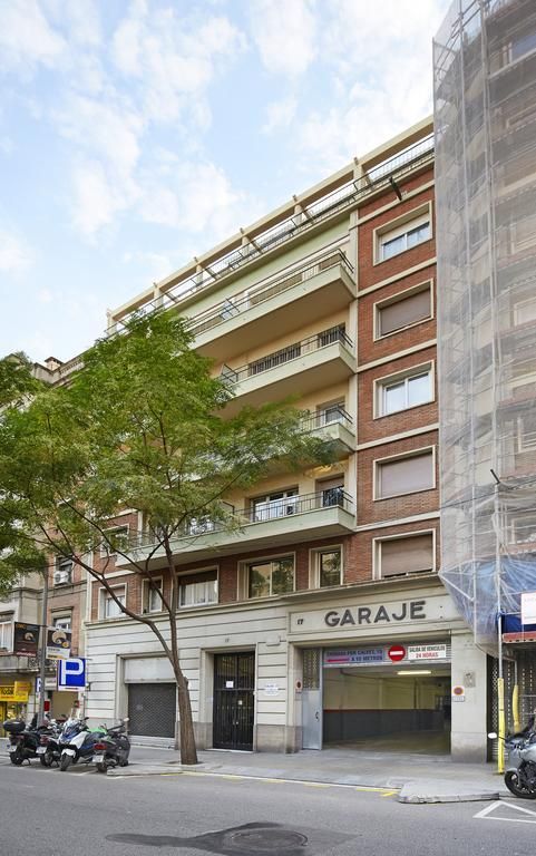 AINB DIAGONAL FRANCESC MACIA APARTMENTS фото 4
