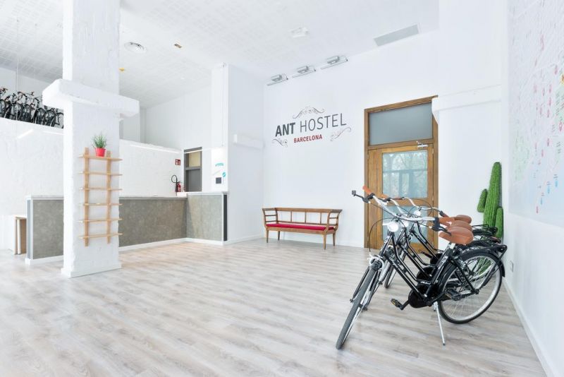 ANT HOSTEL BARCELONA фото 2