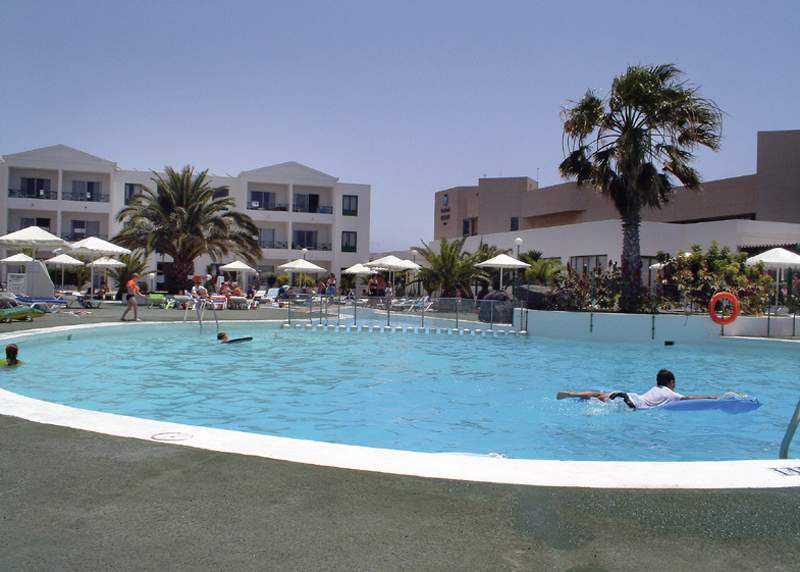 APARTAMENTOS BLUE SEA COSTA TEGUISE BEACH фото 7