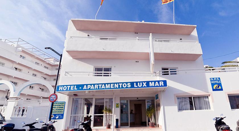 APARTAMENTOS LUX MAR