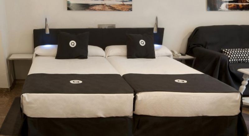 APARTHOTEL QUO ERASO