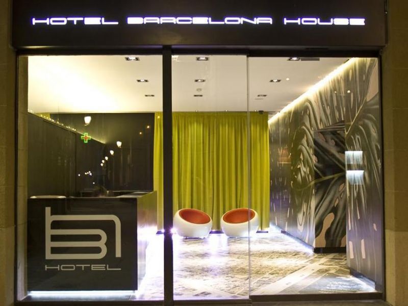 BARCELONA HOUSE