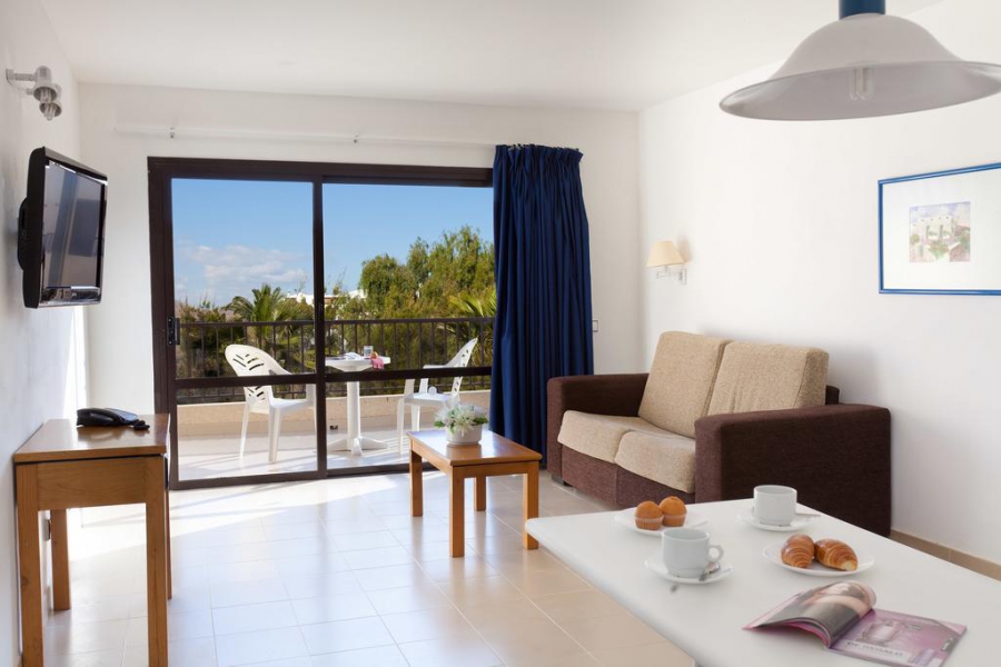 BLUE SEA COSTA TEGUISE GARDENS APT фото 3