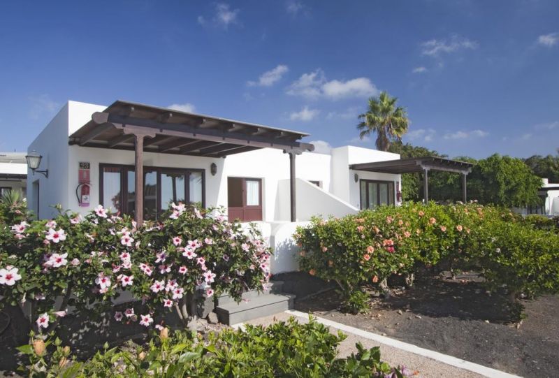 BUNGALOWS PLAYA LIMONES