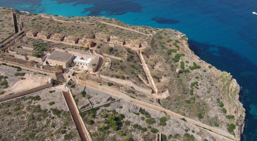 CAP ROCAT фото 2