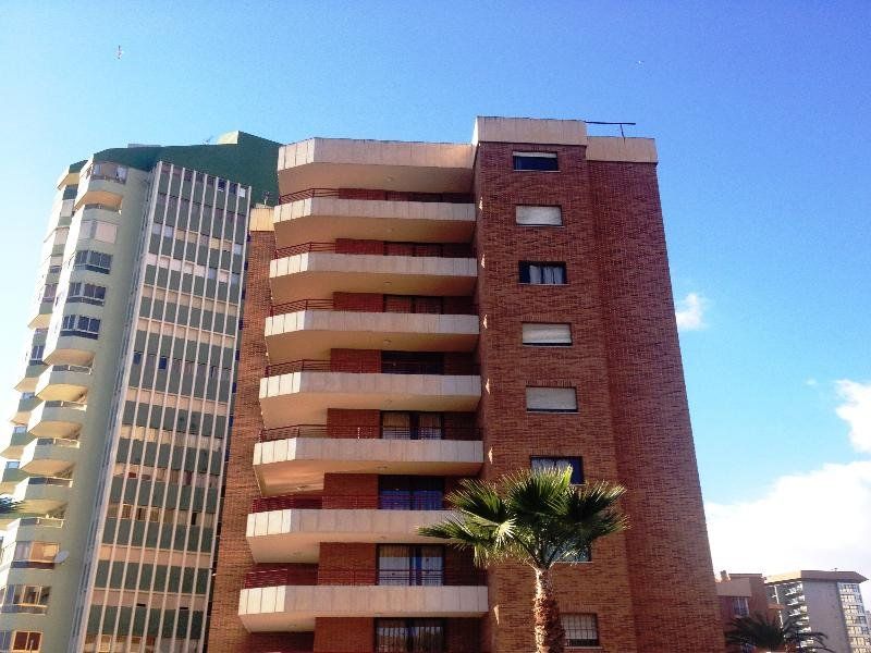CARLOS V APT