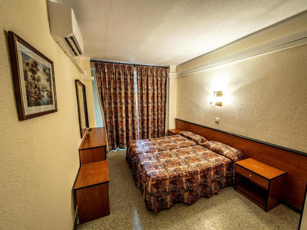 CONTINENTAL HOTEL фото 3