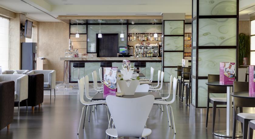 CROWNE PLAZA MADRID AIRPORT фото 6
