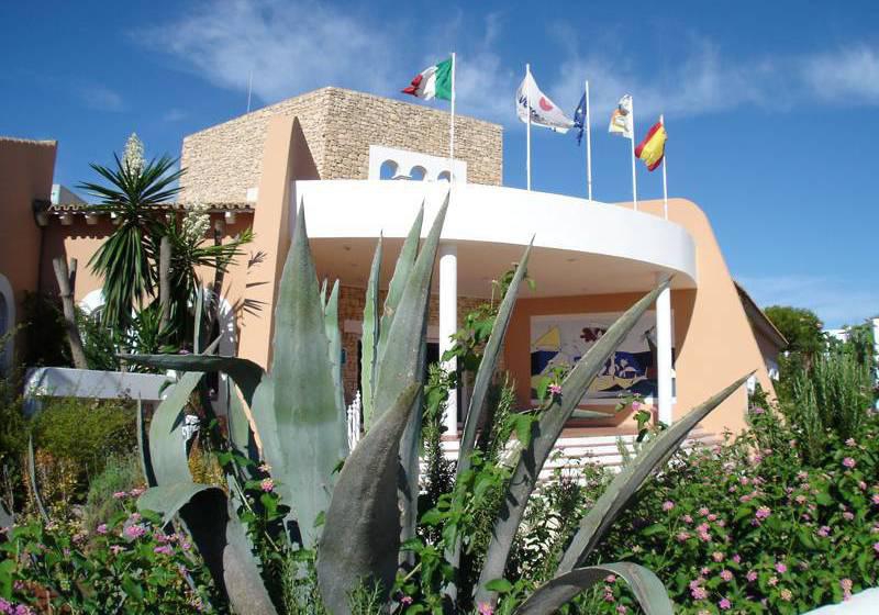 DESTINO PACHA IBIZA RESORT