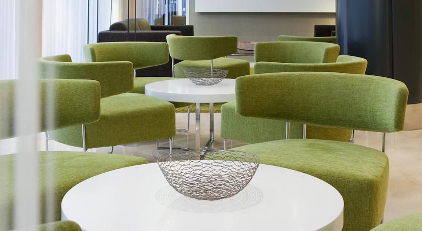 DOUBLETREE BY HILTON GIRONA (EX. URH GIRONA) фото 2