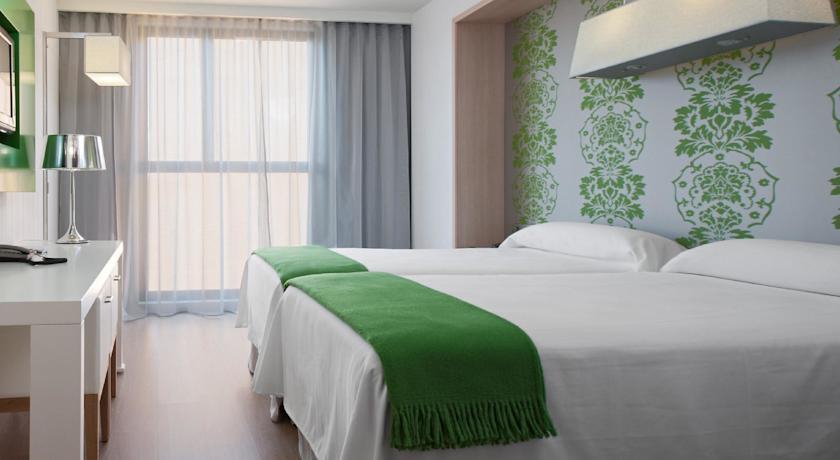 DOUBLETREE BY HILTON GIRONA (EX. URH GIRONA) фото 5