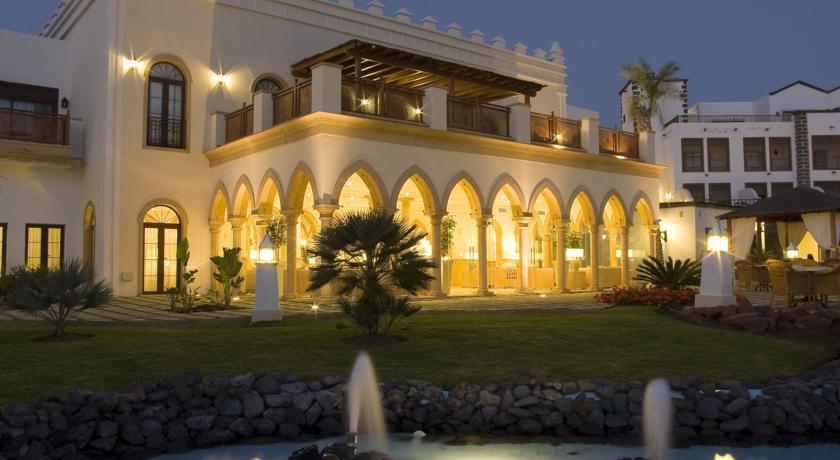 DREAM GRAN CASTILLO RESORT