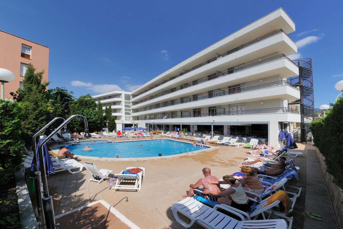 ESMERALDAS APARTHOTEL