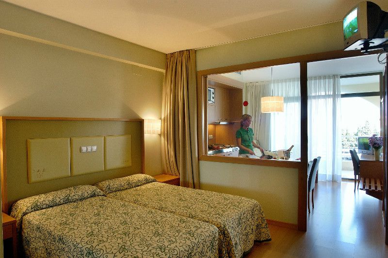 EVENIA OLYMPIC SUITES фото 8