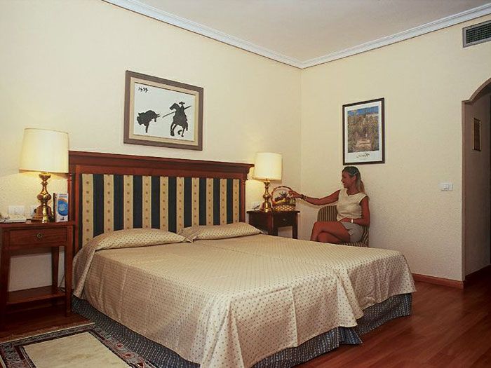 H 10 GRAN TENERIFE фото 7