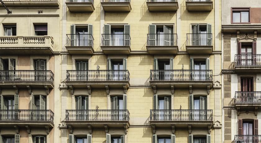 H10 UNIVERSITAT