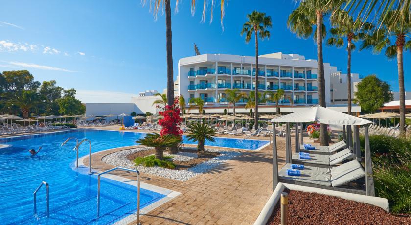 HIPOTELS APARTHOTEL CALA MILLOR PARK