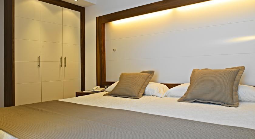 HIPOTELS APARTHOTEL CALA MILLOR PARK фото 8