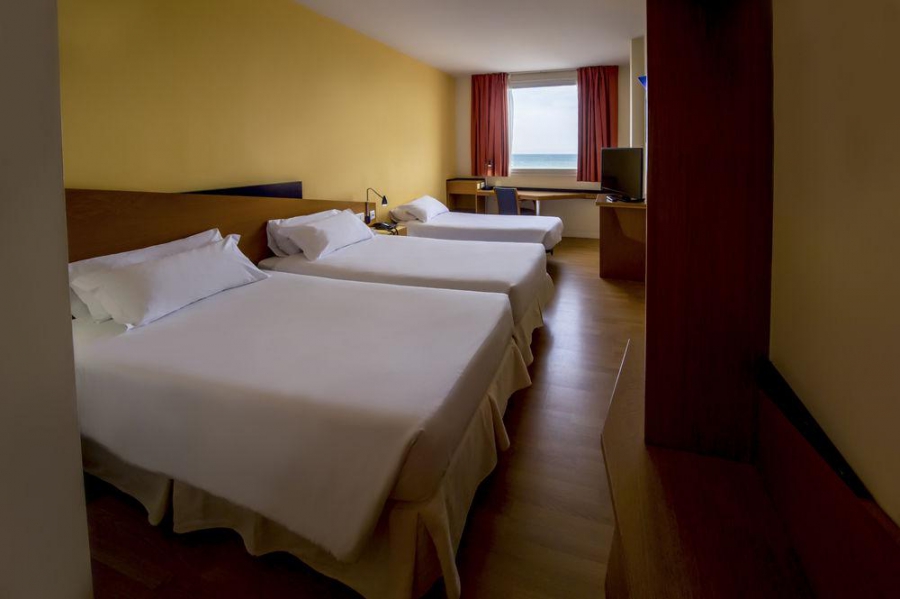 B&B ALICANTE (EX. HOLIDAY INN EXPRESS) фото 4