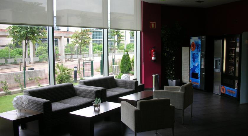 HOLIDAY INN EXPRESS BARCELONA SANT CUGAT фото 6
