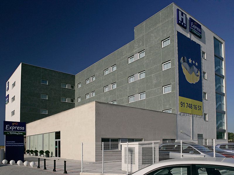 HOLIDAY INN EXPRESS MADRID AIRPORT фото 2