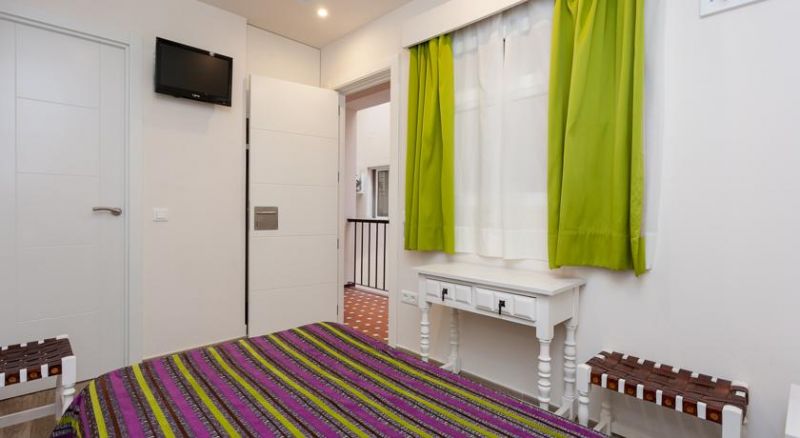 HOSTAL SOL Y MIEL фото 4