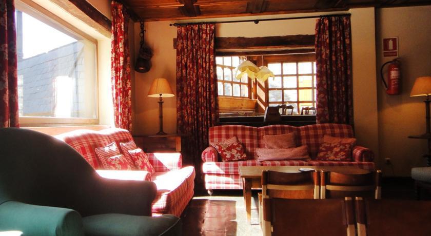 HOTEL HUSA CHALET BASSIBE фото 3