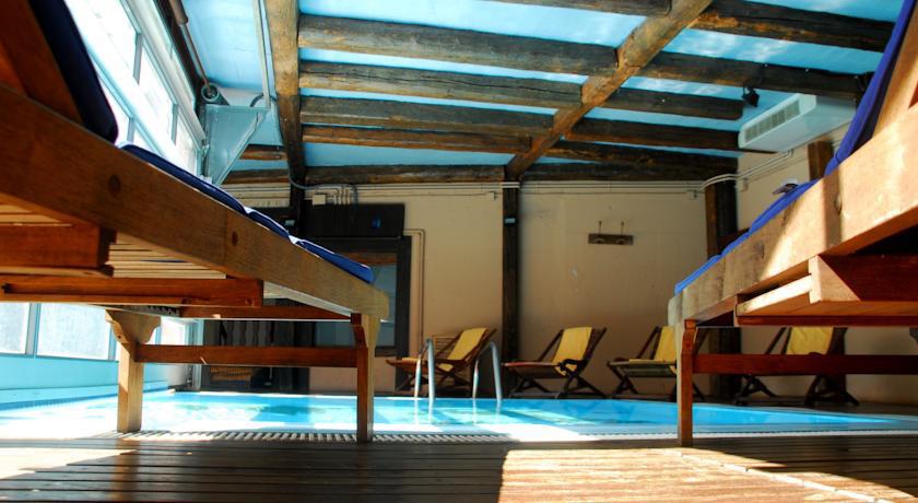 HOTEL HUSA CHALET BASSIBE фото 4