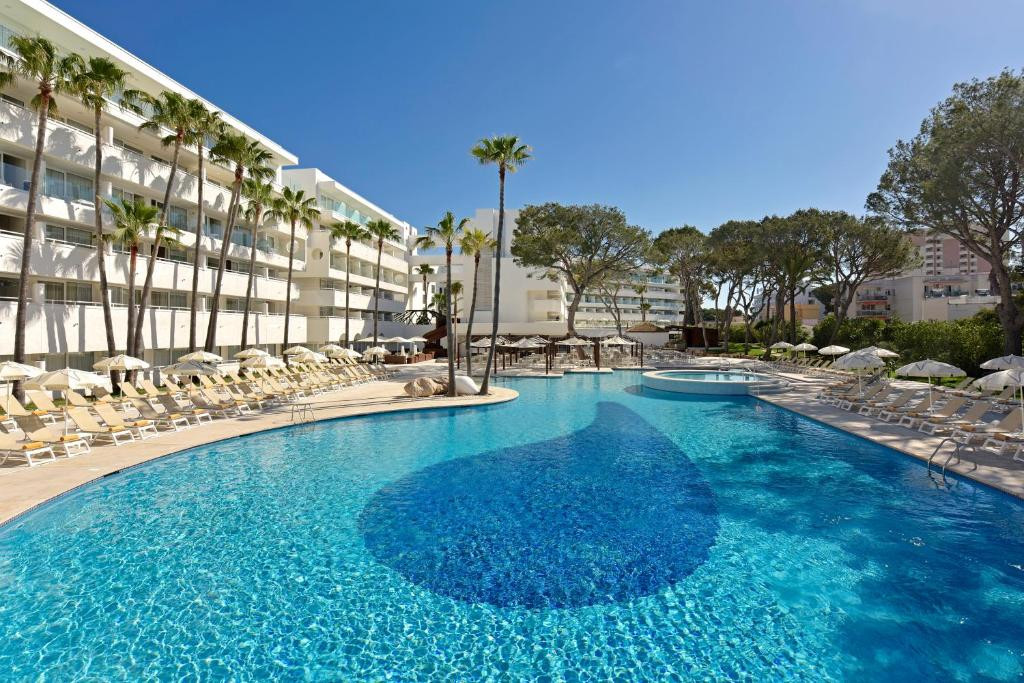 IBEROSTAR CRISTINA (EX. ROYAL CRISTINA)