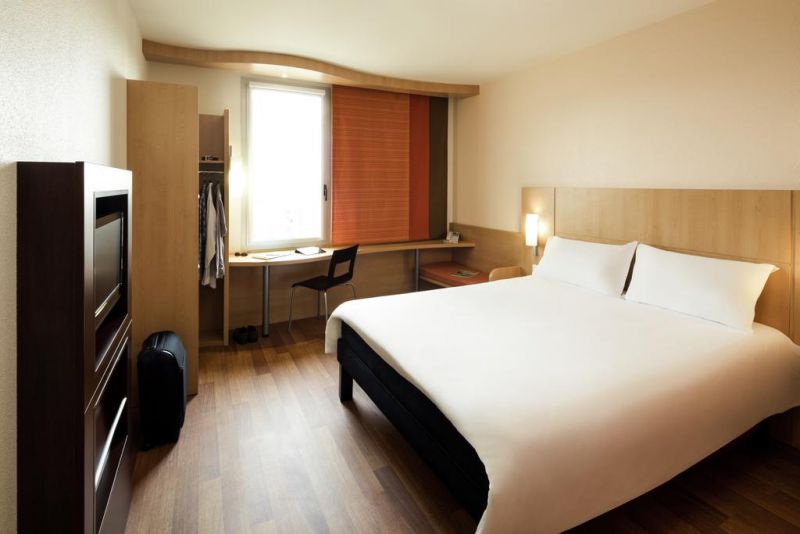IBIS BARCELONA MATARO фото 8