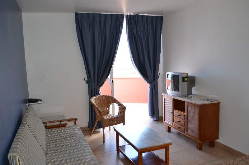 LAGUNA PARK II APT