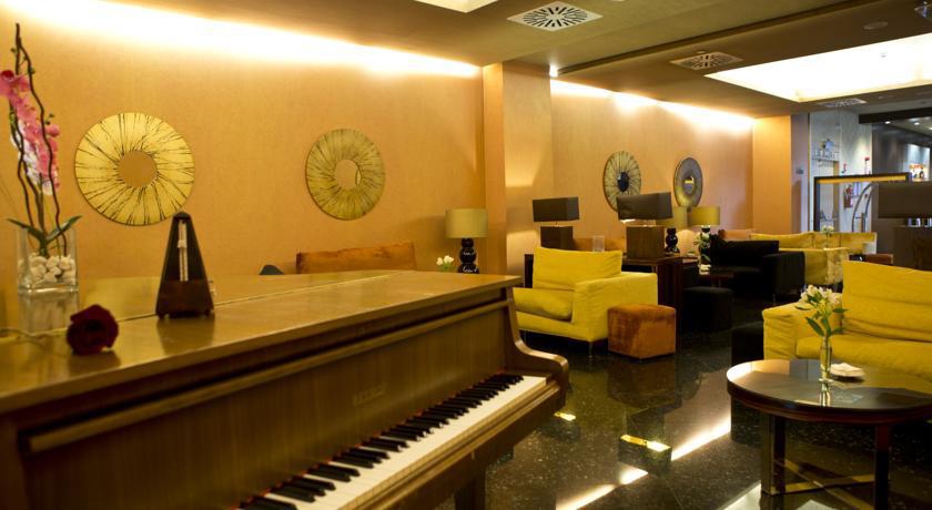 BARCELO GRANADA CONGRESS (EX. M.A. NAZARIES BUSINESS & SPA) фото 4