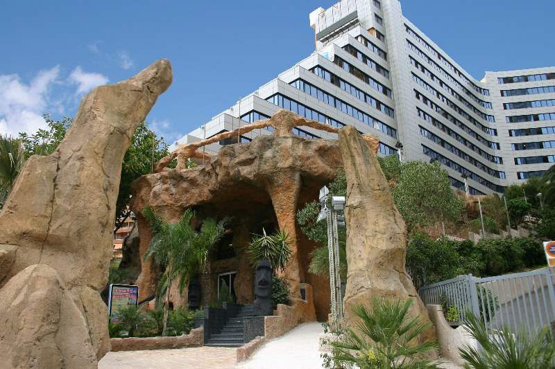 MAGIC AQUA ROCK GARDEN