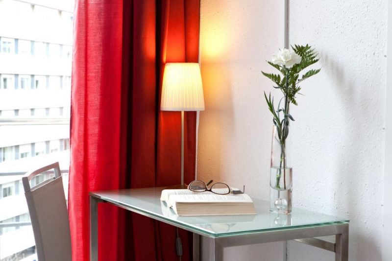 MEDICIS фото 7