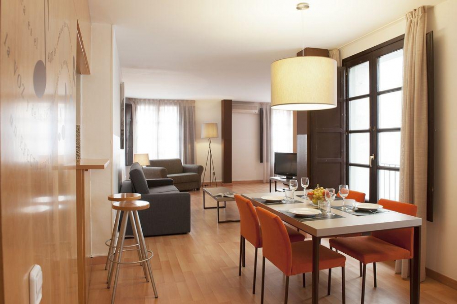 MH APARTMENTS OPERA RAMBLA фото 7
