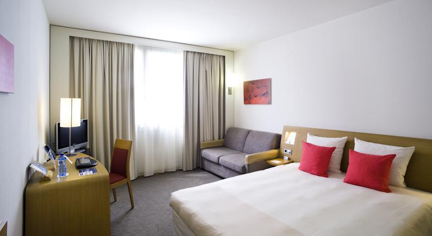NOVOTEL BARCELONA CORNELLA фото 2