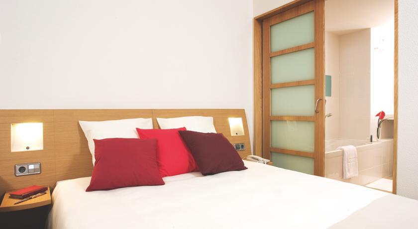 NOVOTEL BARCELONA CORNELLA фото 4