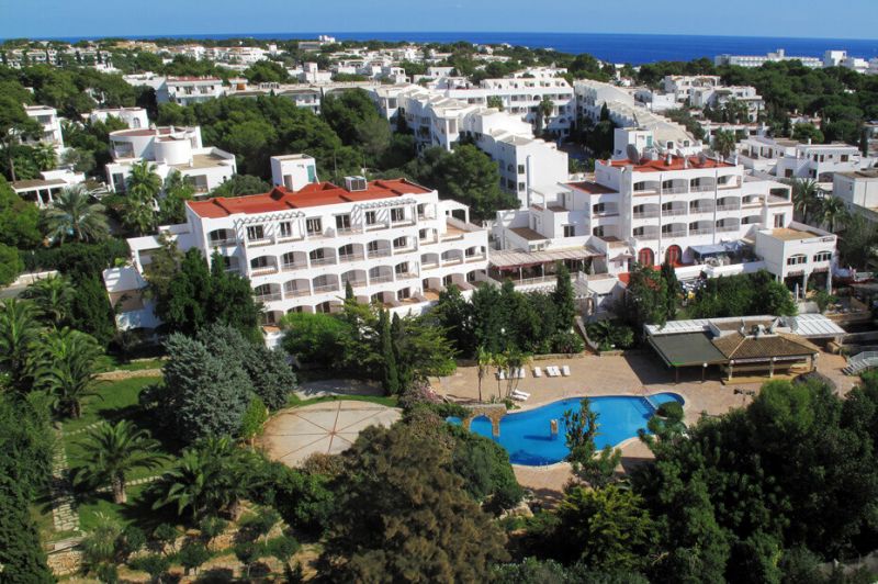 OLA APARTAMENTOS ES RAVELLS D