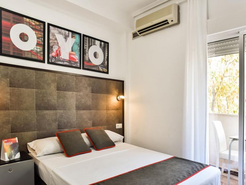 OYO HELLO FERIA APART HOTEL фото 4