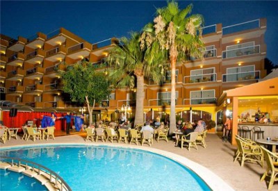 PAGUERA BEACH APARTHOTEL фото 4