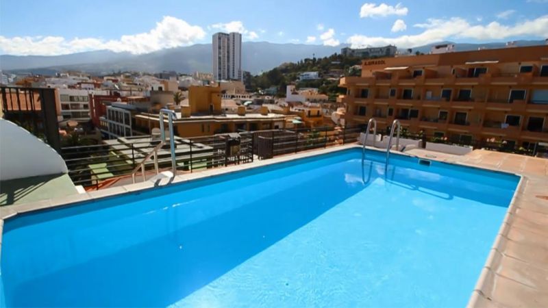 PARK PLAZA APARTMENTS