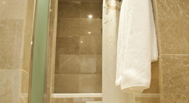 PARK PLAZA SUITES фото 2