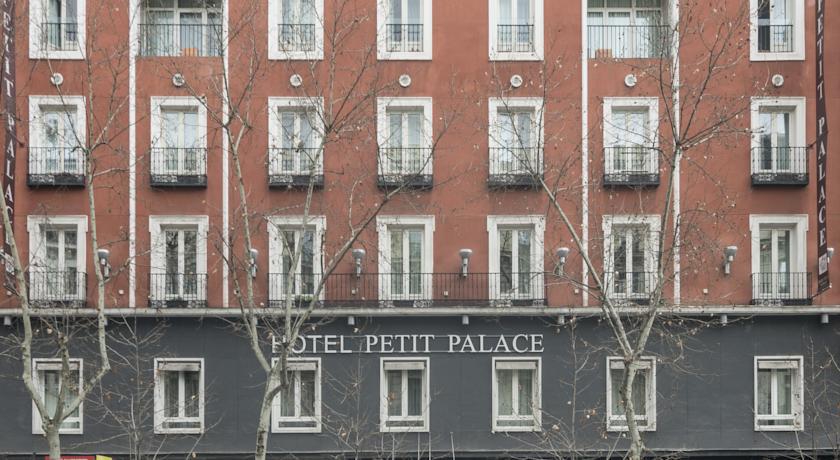 PETIT PALACE EMBASSY SERRANO