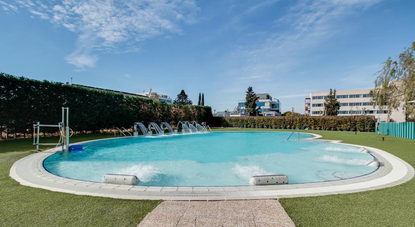 BAH BARCELONA AIRPORT HOTEL фото 3