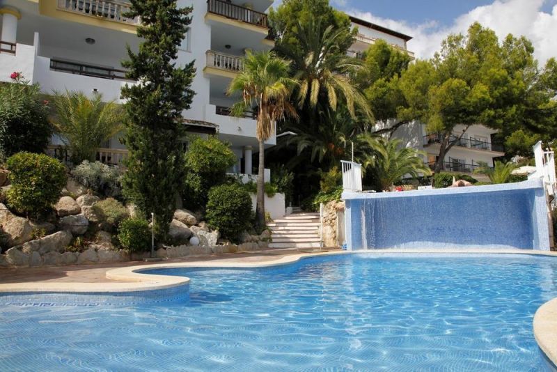 APARTAMENTOS Y ESTUDIOS ROC ILLETAS PLAYA фото 6